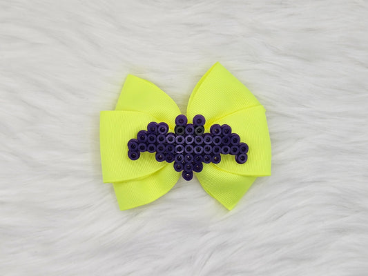 Medium "Bat" Hair Bow